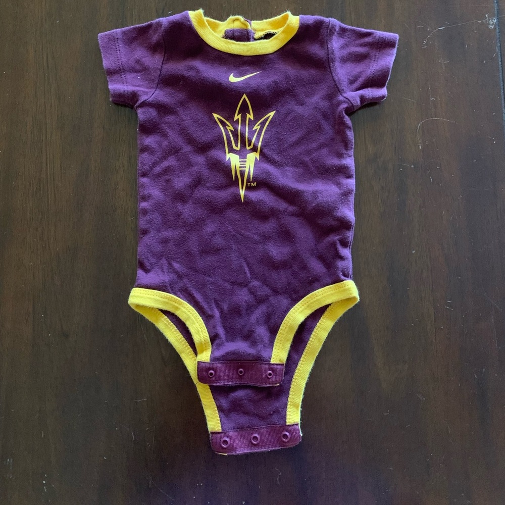 Nike Arizona State onesie size 3 months.